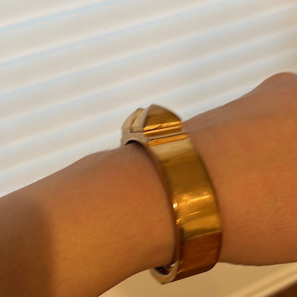 Michael Kors rose gold color bracelet - Picture 2 of 6